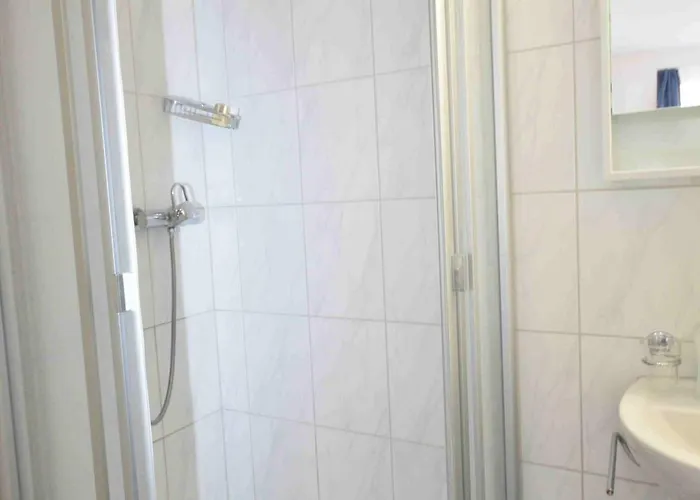 شقة At Famous Location - Stork 21 *